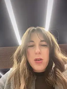 Snapshot of MommmyYummy chatting on 01/11/25, 12:50 MommmyYummy online show from 01/11/25, 12:50