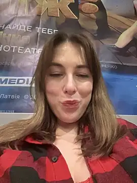 Snapshot of MommmyYummy chatting on 01/26/25, 01:47 MommmyYummy online show from 01/26/25, 01:47