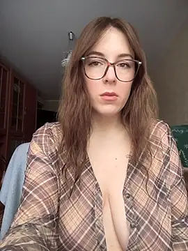 Snapshot of MommmyYummy chatting on 01/11/26, 01:16 MommmyYummy online show from 01/11/26, 01:16