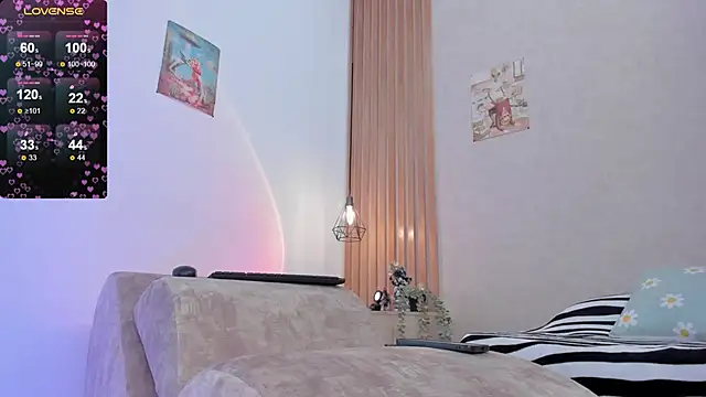 PawgGirl18 online show from 02/12/25, 05:58