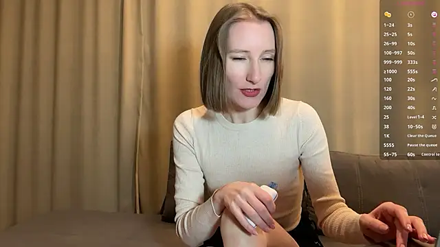 Snapshot of MonikaBos chatting on 02/24/25, 10:58 MonikaBos online show from 02/24/25, 10:58