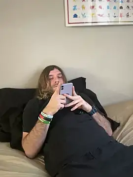 4kUsh2Fashion0 online show from 01/20/25, 06:53