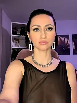 KatyEvanss online show from 11/26/25, 07:04