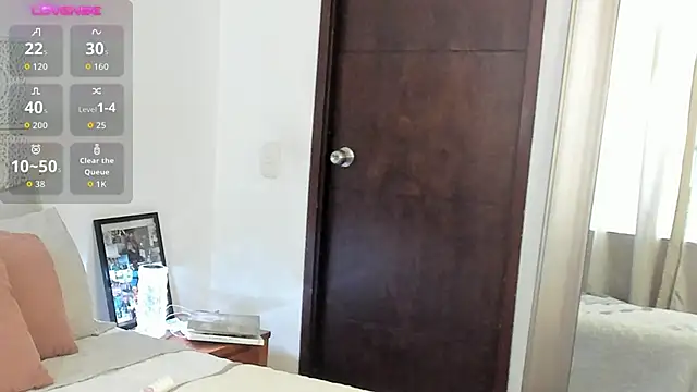 V monse online show from 03/12/26, 02:34