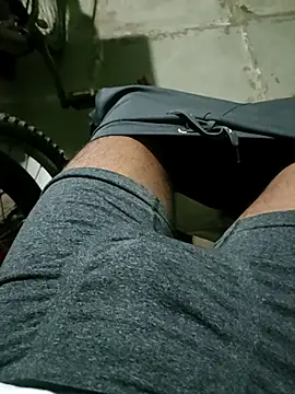 samlord261 online show from 04/23/26, 03:03