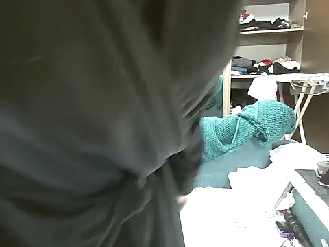 Ulyana72882 online show from 01/11/25, 08:21