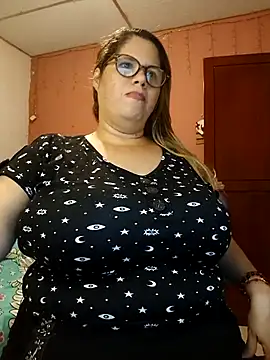 Snapshot of EllisW8 chatting on 02/25/25, 11:11 EllisW8 online show from 02/25/25, 11:11