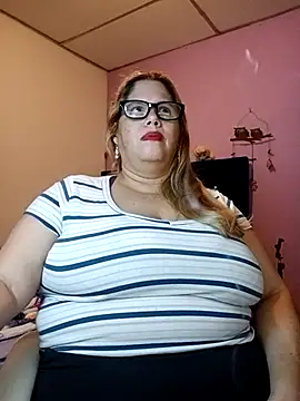 EllisW8 online show from 02/11/26, 10:42