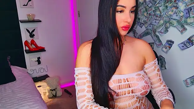 Snapshot of MissAmeliaa chatting on 05/22/26, 12:00 MissAmeliaa online show from 05/22/26, 12:00