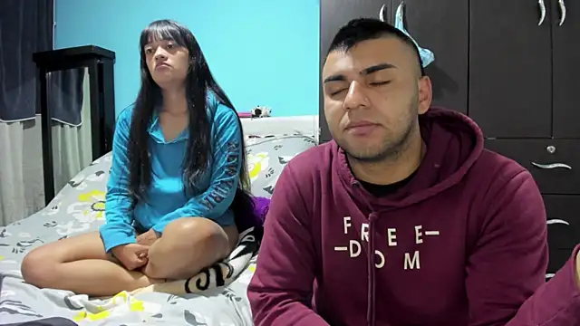 2ScarletandRyan8 online show from 09/12/25, 10:04