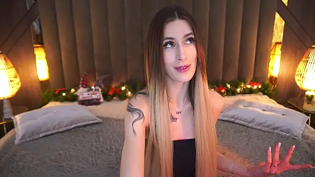 Snapshot of Sexy_Lava chatting on 01/01/25, 11:38 Sexy Lava online show from 01/01/25, 11:38