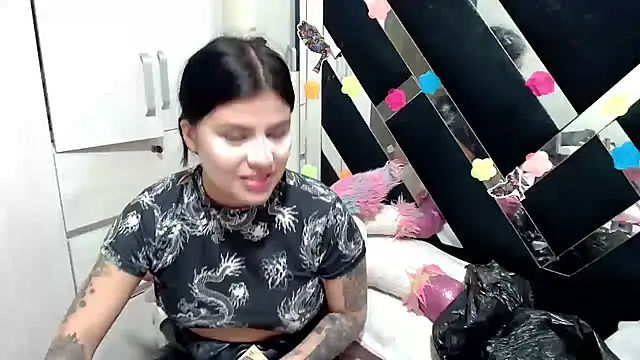 katery wok11 online show from 10/29/25, 03:36