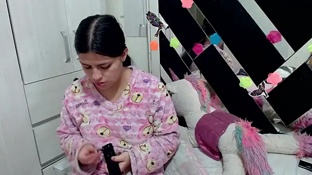 katery wok11 online show from 10/30/25, 08:09