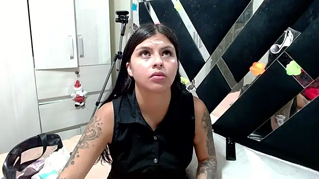 katery wok11 online show from 04/23/26, 01:40