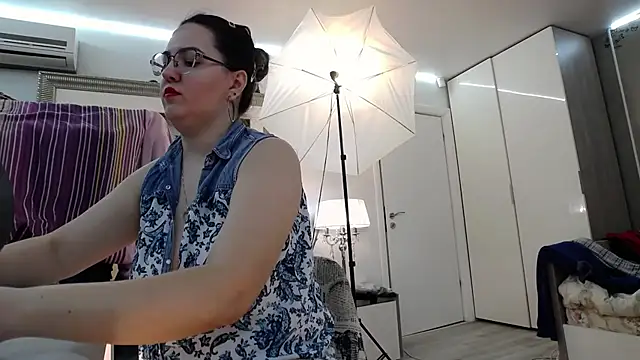 ILoveToFeelU online show from 02/13/25, 10:11