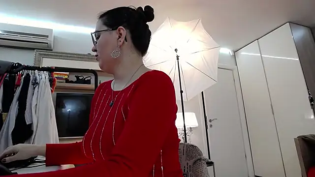 ILoveToFeelU online show from 03/20/25, 12:30