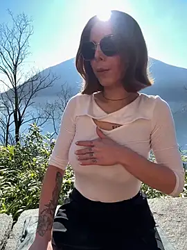 Mia Railey online show from 02/05/26, 01:05