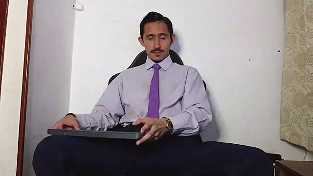 HomeAloneK online show from 02/04/26, 07:31