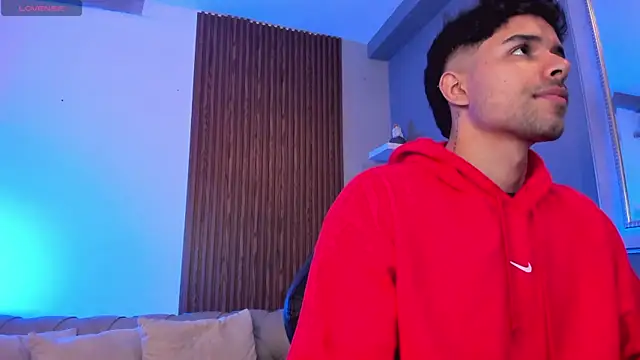 liam collins21 online show from 03/18/25, 11:41