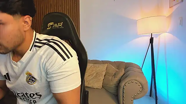 liam collins21 online show from 03/04/26, 11:38