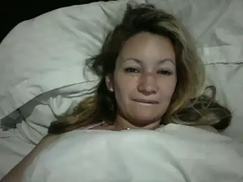 Paulita x3 online show from 10/18/25, 10:49