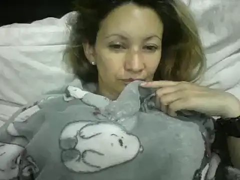 Snapshot of Paulita_x3 chatting on 05/19/26, 11:49 Paulita x3 online show from 05/19/26, 11:49