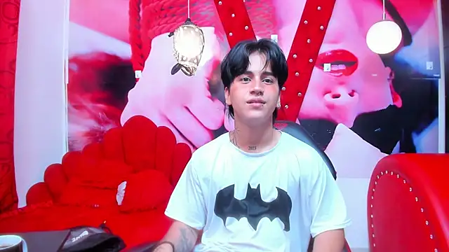 alex 477 online show from 10/21/25, 11:33