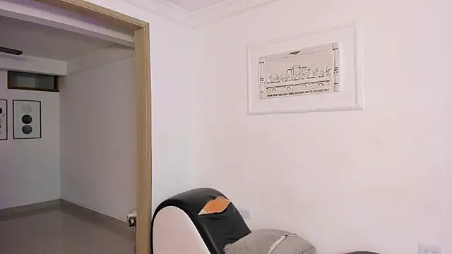 Snapshot of brutal_sex_room2 chatting on 03/07/25, 02:45 brutal sex room2 online show from 03/07/25, 02:45