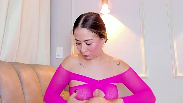 Snapshot of Lia_walton chatting on 03/02/26, 12:34 Lia walton online show from 03/02/26, 12:34