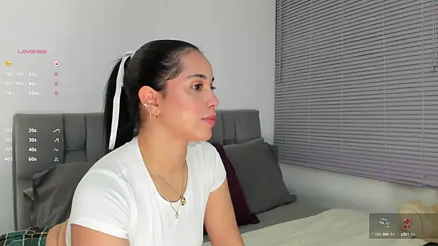 Gigi-bom online show from 10/04/25, 12:41