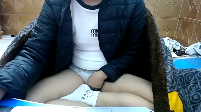 Snapshot of Michiko1 chatting on 02/10/25, 03:46 Michiko1 online show from 02/10/25, 03:46