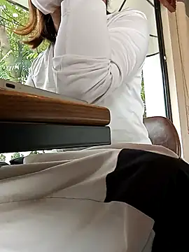 Snapshot of Michiko1 chatting on 10/27/25, 03:10 Michiko1 online show from 10/27/25, 03:10