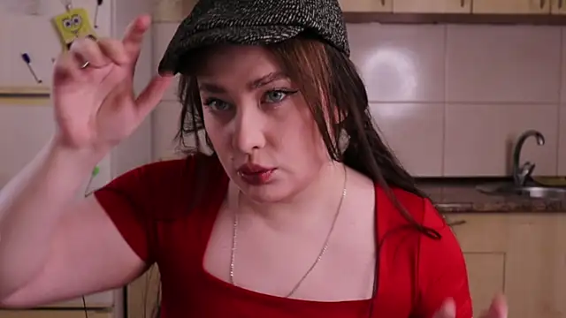 Snapshot of Golumm chatting on 09/13/25, 10:04 Golumm online show from 09/13/25, 10:04