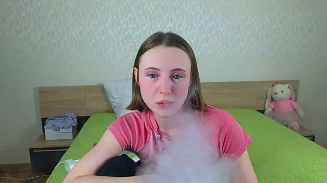 Cowell Adelina online show from 03/29/26, 09:31