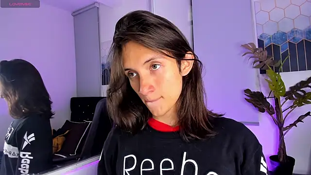 Feniix   online show from 01/30/25, 03:33