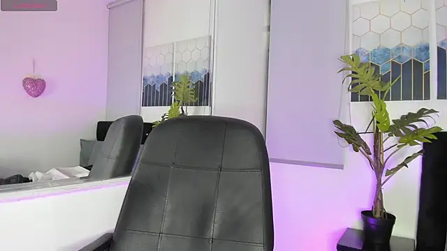 Feniix   online show from 02/07/25, 03:23