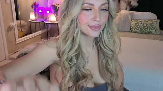 JoanneGG online show from 02/01/26, 08:02