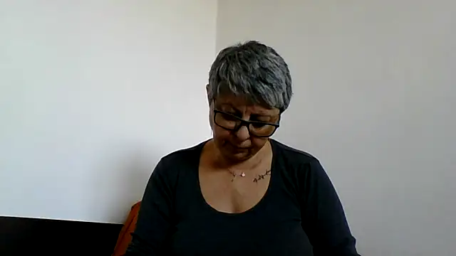 roseblak42 online show from 03/14/26, 11:37