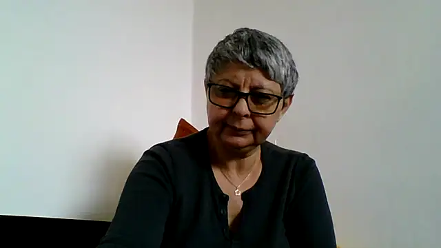 roseblak42 online show from 03/19/26, 10:08