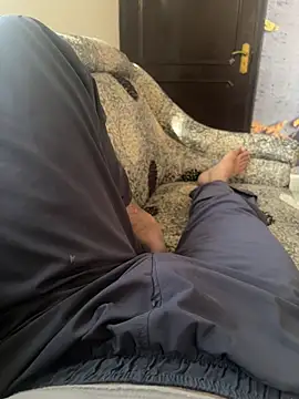 dango12345 online show from 04/18/26, 10:52