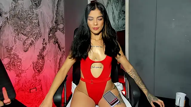 Snapshot of Trinna_harperr chatting on 03/06/25, 06:05 Trinna harperr online show from 03/06/25, 06:05