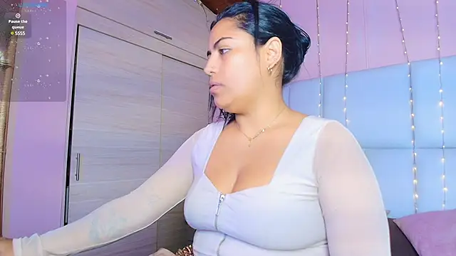 kiana cream online show from 03/05/25, 11:38