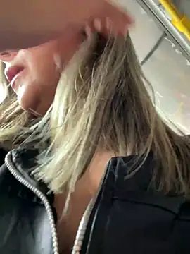  Abril-Office1 online show from 12/26/24, 05:40