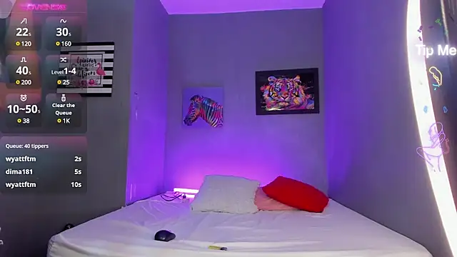 IsabellaSpencer online show from 02/24/25, 07:09