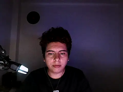 Snapshot of ArtudKing chatting on 03/16/26, 05:44 ArtudKing online show from 03/16/26, 05:44