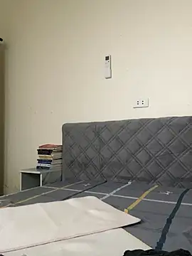 Ruby bear online show from 11/10/25, 05:06