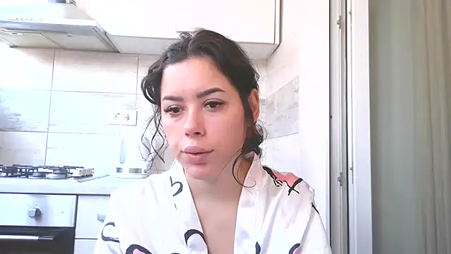 LovelyJulliette online show from 11/03/25, 09:21