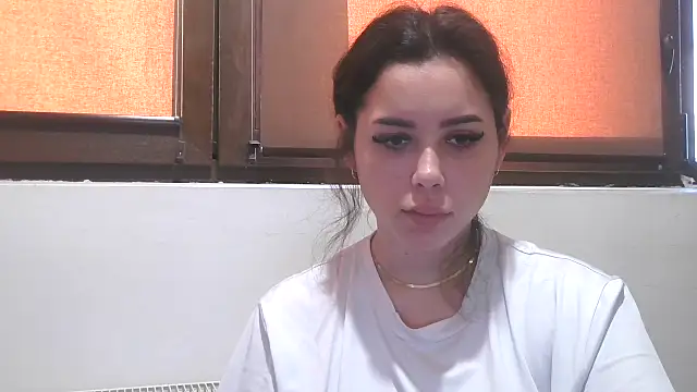 LovelyJulliette online show from 01/17/26, 12:43