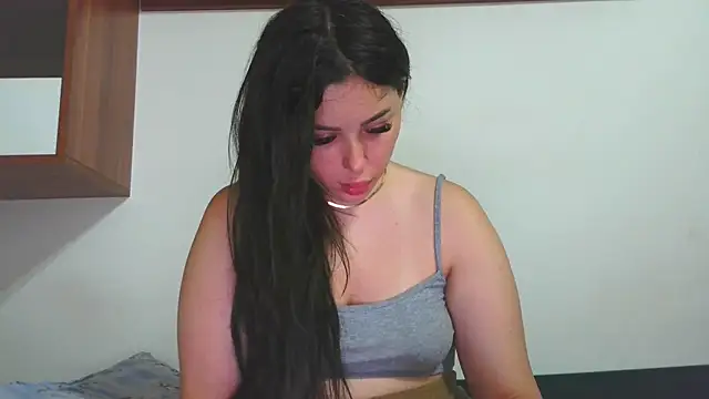 Snapshot of LovelyJulliette chatting on 06/30/26, 06:09 LovelyJulliette online show from 06/30/26, 06:09