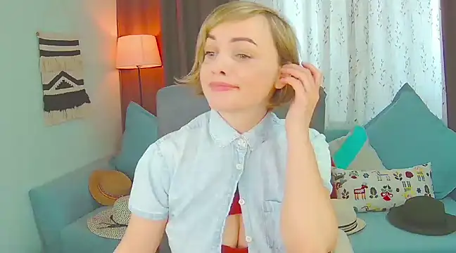 NandiSmile online show from 03/19/25, 10:55